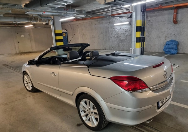 Opel Astra cena 16900 przebieg: 144000, rok produkcji 2006 z Bydgoszcz małe 46